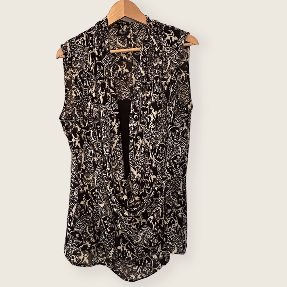 Talbots Faux Wrap Sleeveless Top and Cami in Black and White Size14W